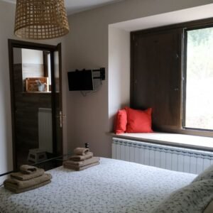 cassiopea-room-tv-300x300